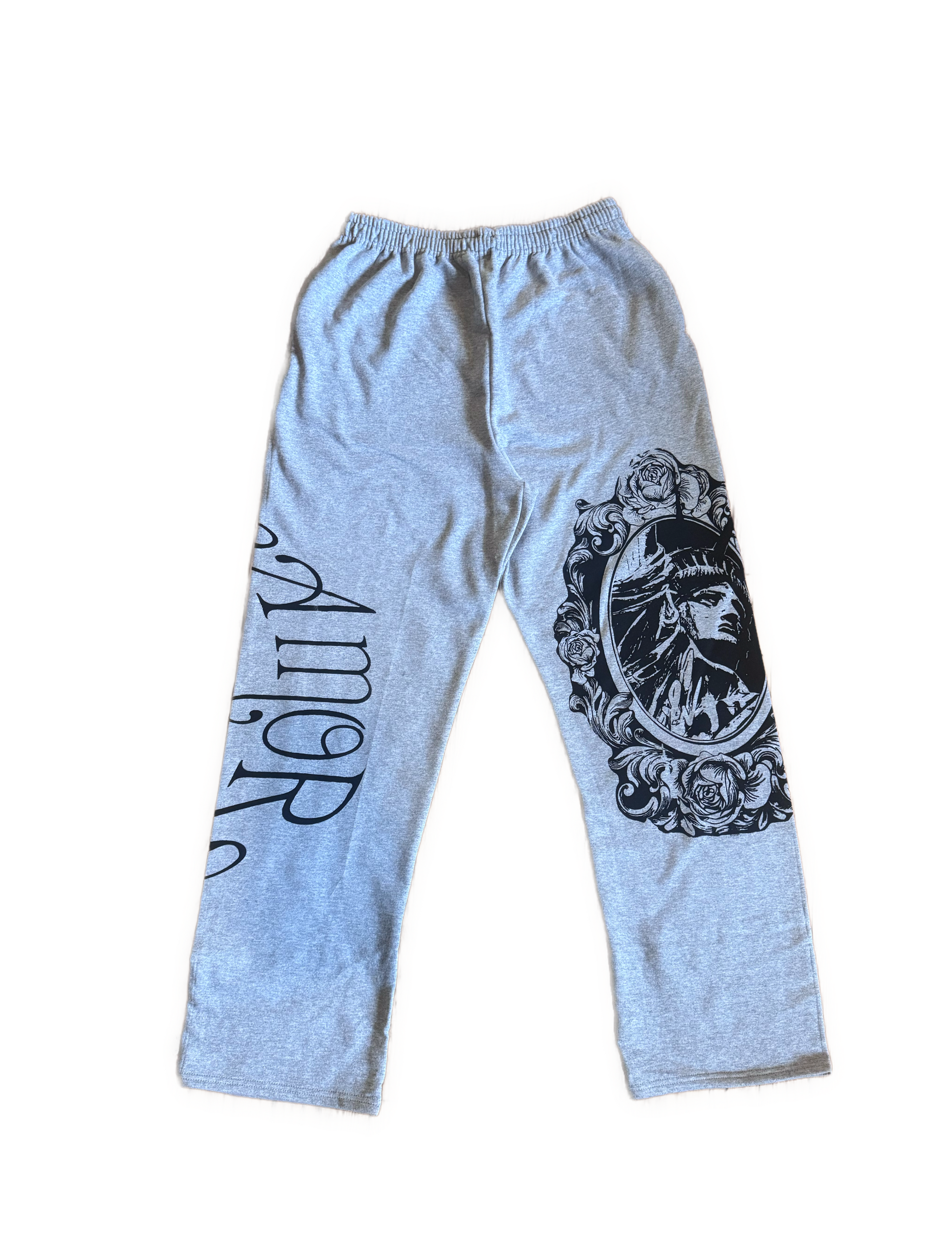 Amor Sweats